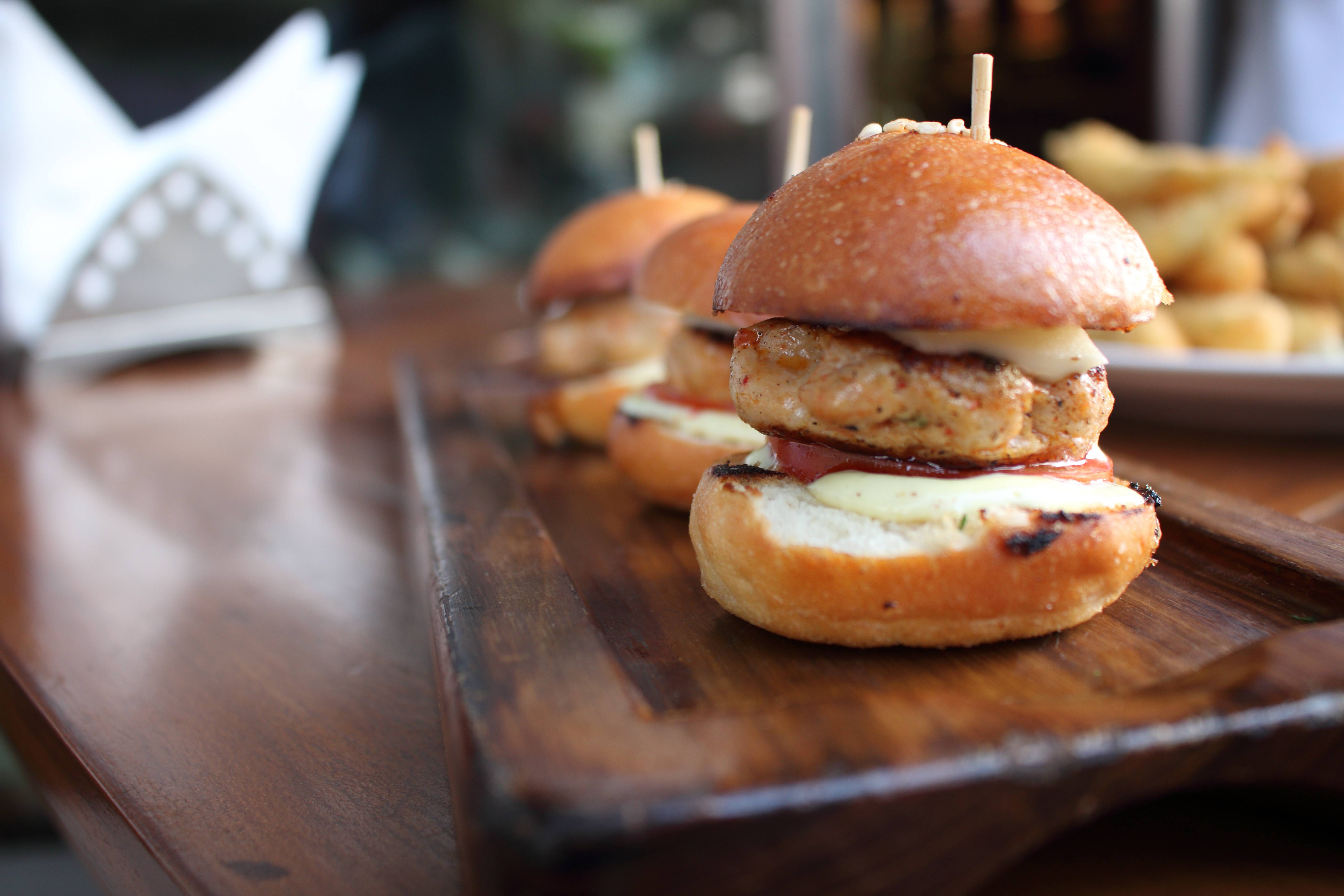 Powerful Marketing Lessons from the Twitter Chicken Sandwich War